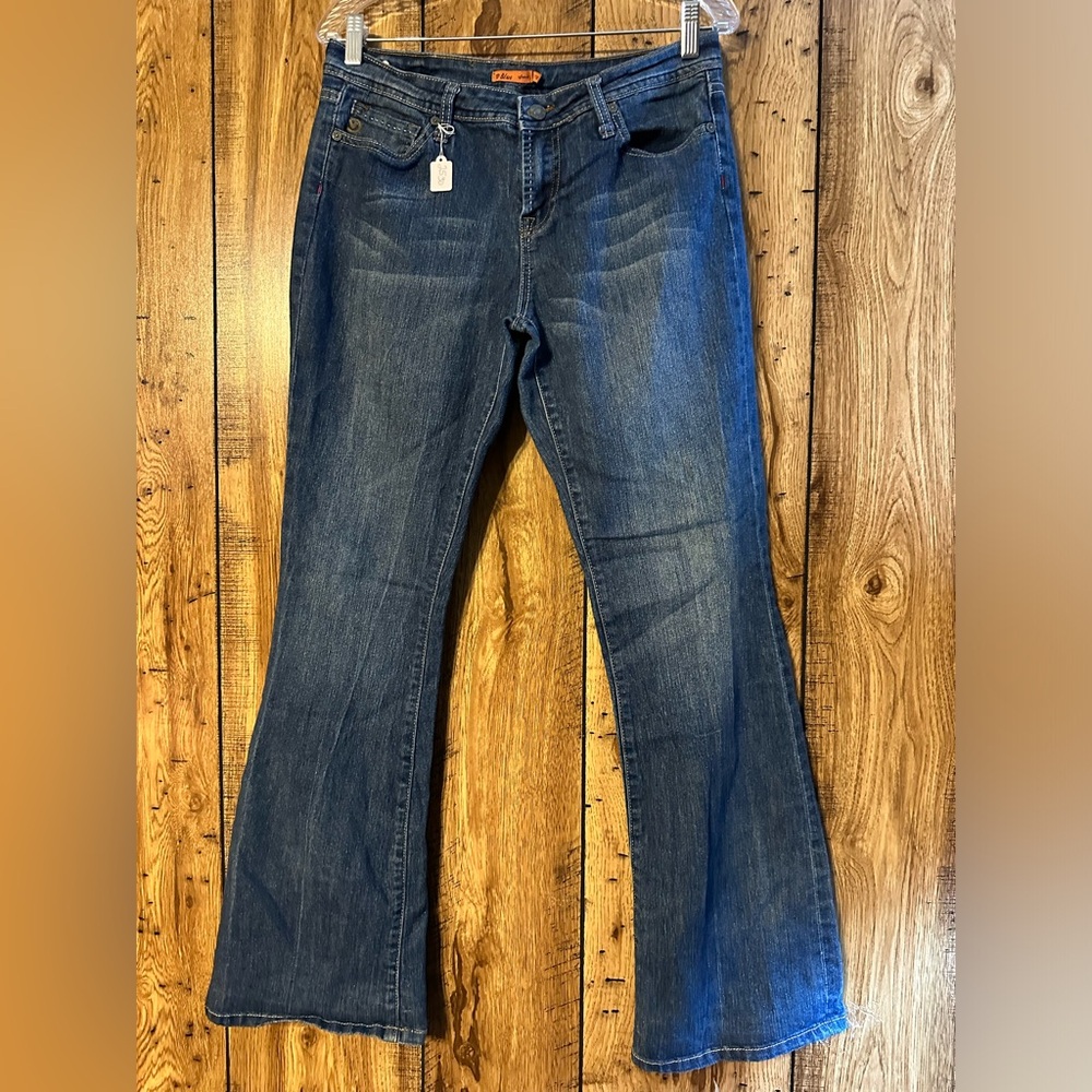 GUC V Blue denim jeans. Size 11/12 women’s.